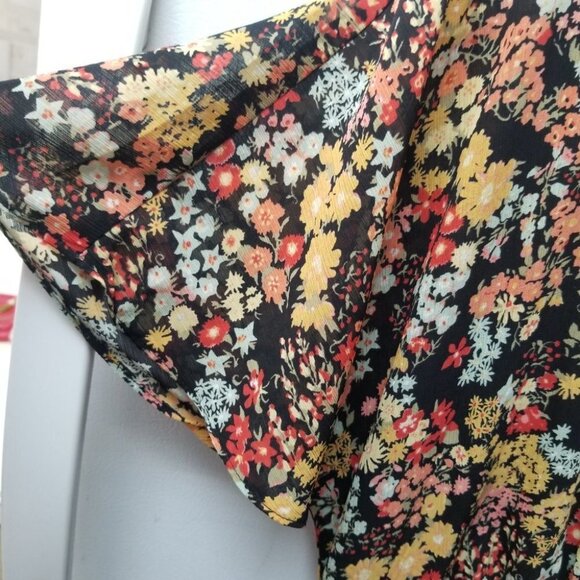 Madewell Dolman-Sleeve Ruffle-Hem Midi Dress In Flower Garden 8 - Picture 15 of 15